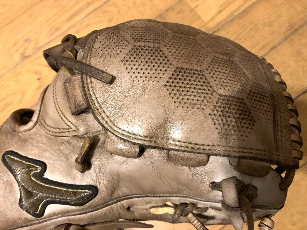 ミズノ　グローバルエリート　硬式　グローブ