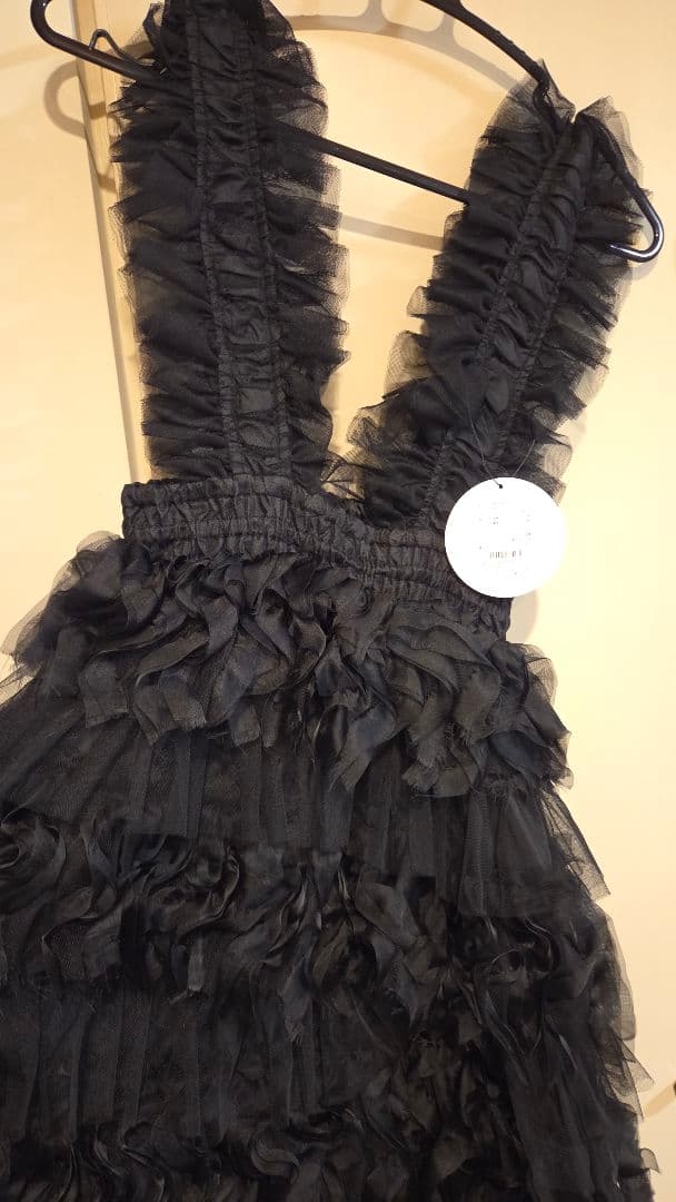 PERNA フェザーチュールジャンパースカート ブラック