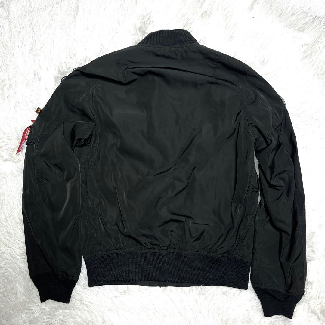 ALPHA INDUSTRIES ブルゾン MA-1 男女兼用 ワッペン 短丈
