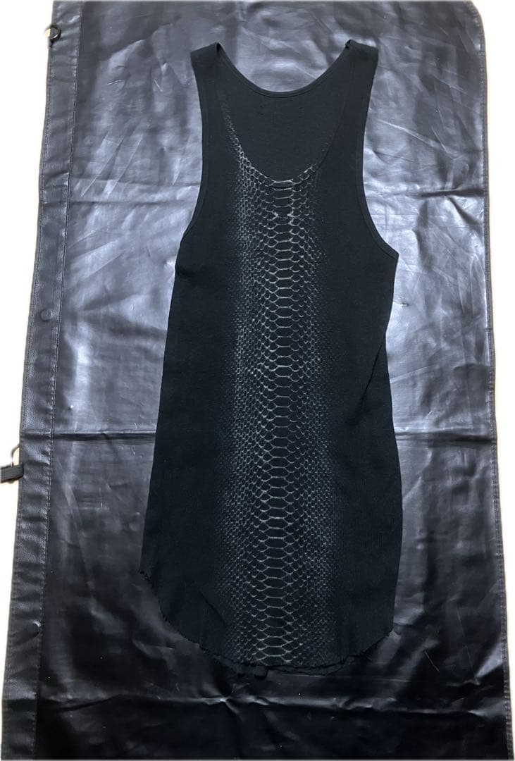 HYDE着　名作　イフシックスワズナイン　パイソン　タンク　LGB HYDE