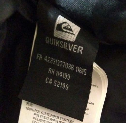 クイックシルバー　スノボー　メンズ　スノボウェア　ジャケット　スノーボード