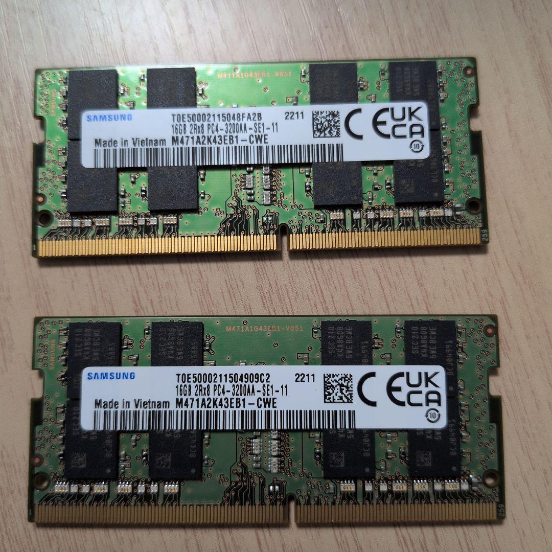 Samsung 16GB×2 DDR4 ノートPC用メモリー 本体のみ