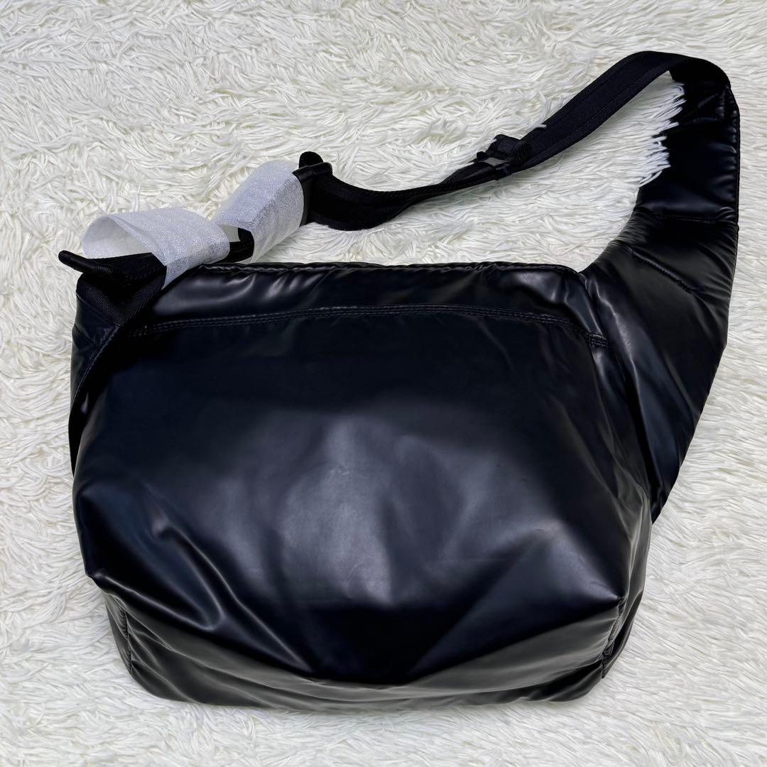 完売品新品未使用DIESEL ディーゼル F-BOLD CROSS ボディバッグ