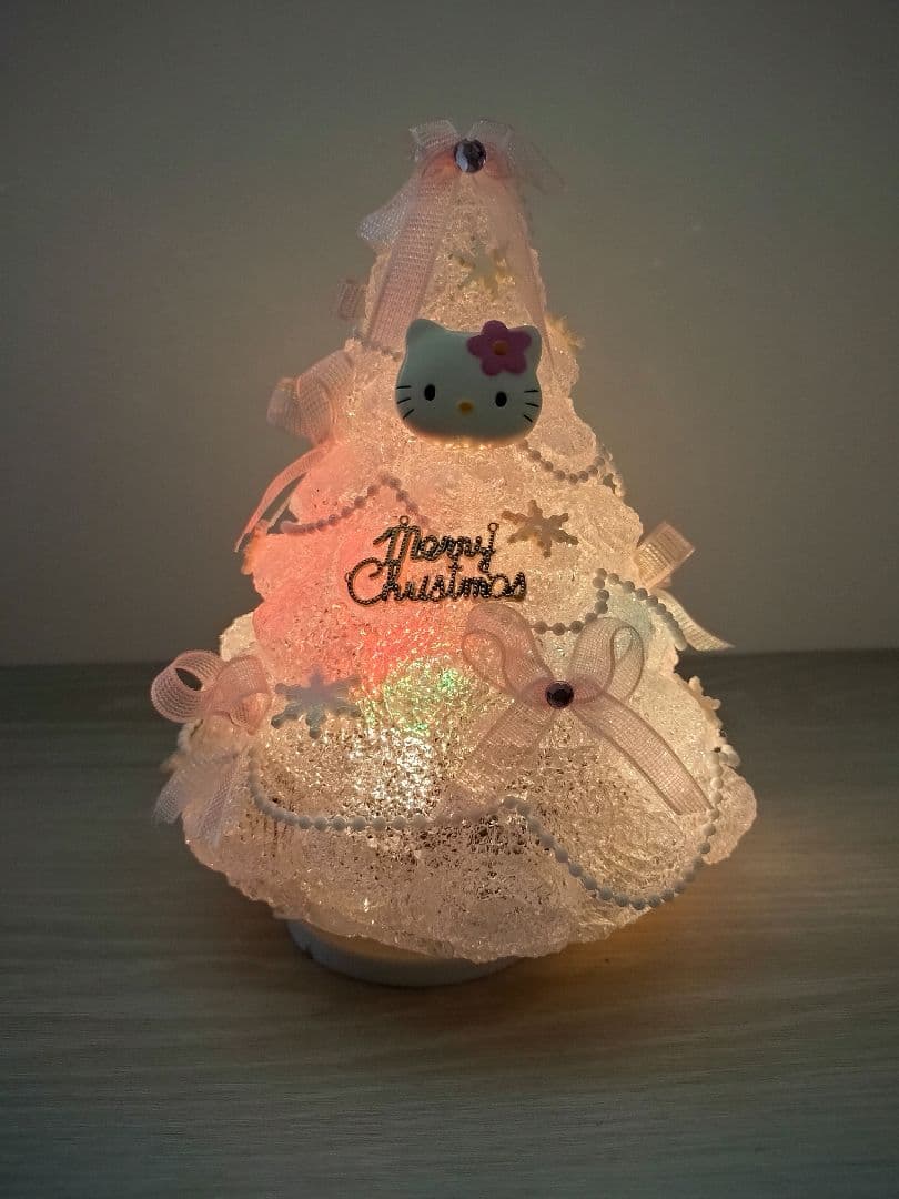 サンリオ ハローキティライト付きクリスマス クリアツリー ピンク オルゴール付き