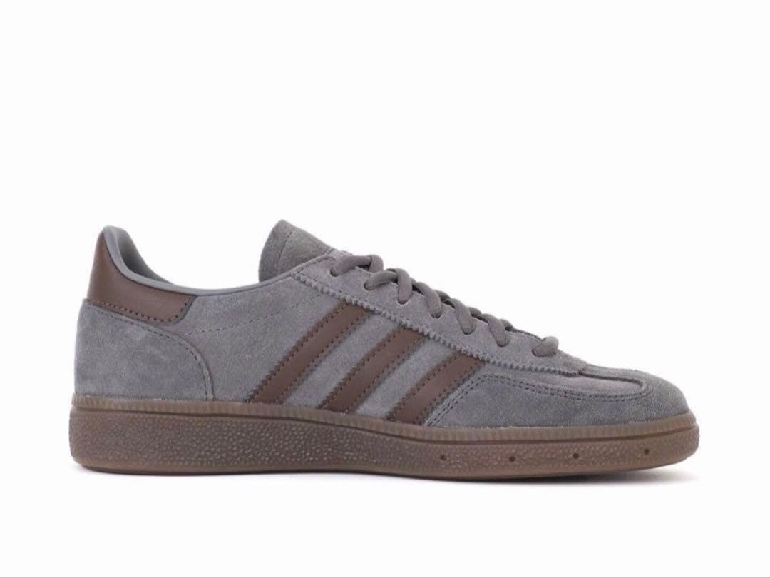 か*ぶ様 【新品】adidas HANDBALL SPEZIALジャーナルスタン