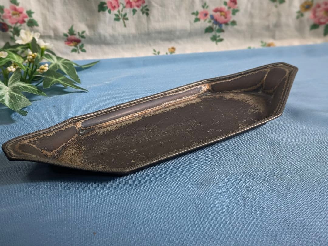 英国 アンティーク ハサミ型 ロウソク消し キャンドルスナッファー　トレー付き