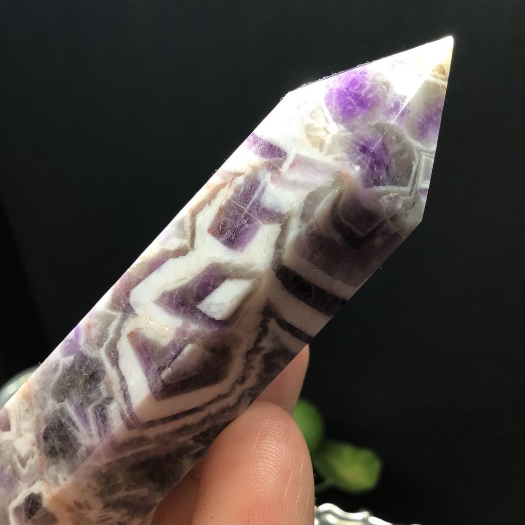 夢幻紫水晶ポイント　癒し石‼️アメジスト　六角柱  ポイント