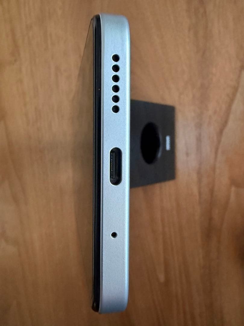 美品 Xiaomi redmi 12 5G 128GB ムーンライトホワイト