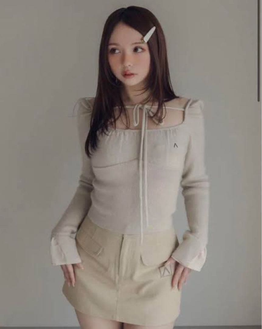 andmary Helena ribbon tops beigeアンドマリー