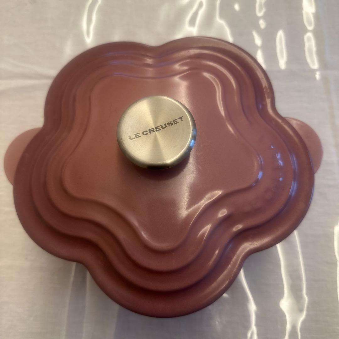 LE CREUSET ココットフルール＊モーブピンク