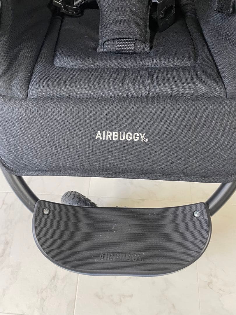 エアバギー　ココ プレミア フロムバース　アースブラック　0か月~