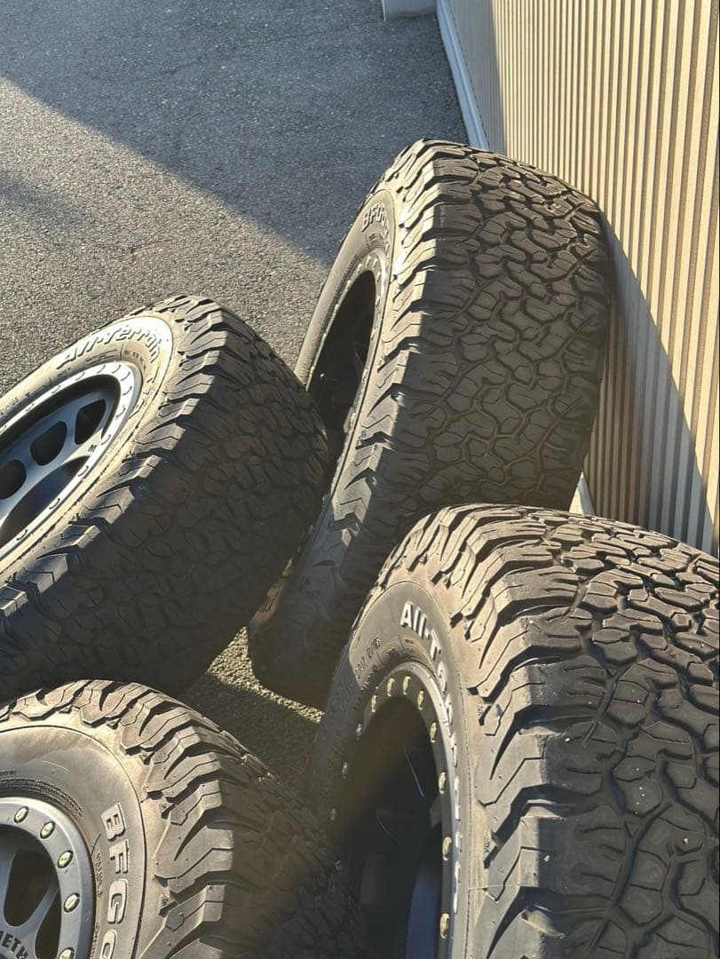 ランドクルーザープラド　ホイール　METHOD RACE WHEELS