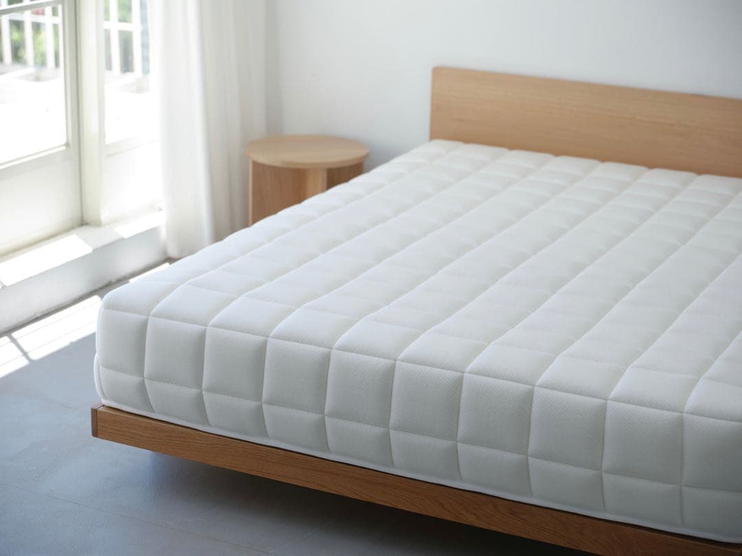 ①SLEEPY TOFU とうふマットレス ホワイト寝具 マット 【セミダブル】