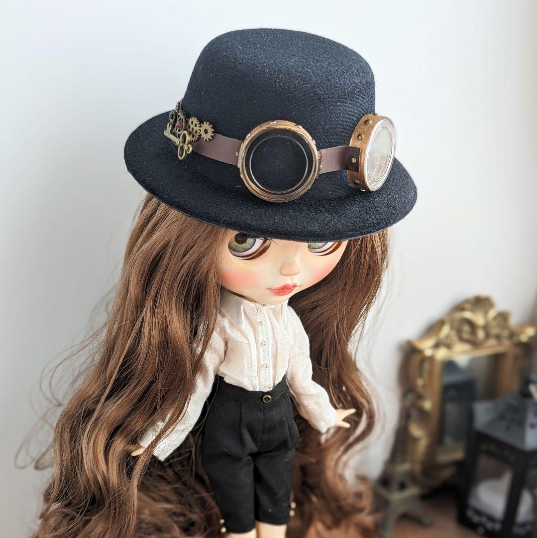 1043※スチームパンク・ゴーグルと歯車モチーフの黒の帽子 ※ブライスアウト
