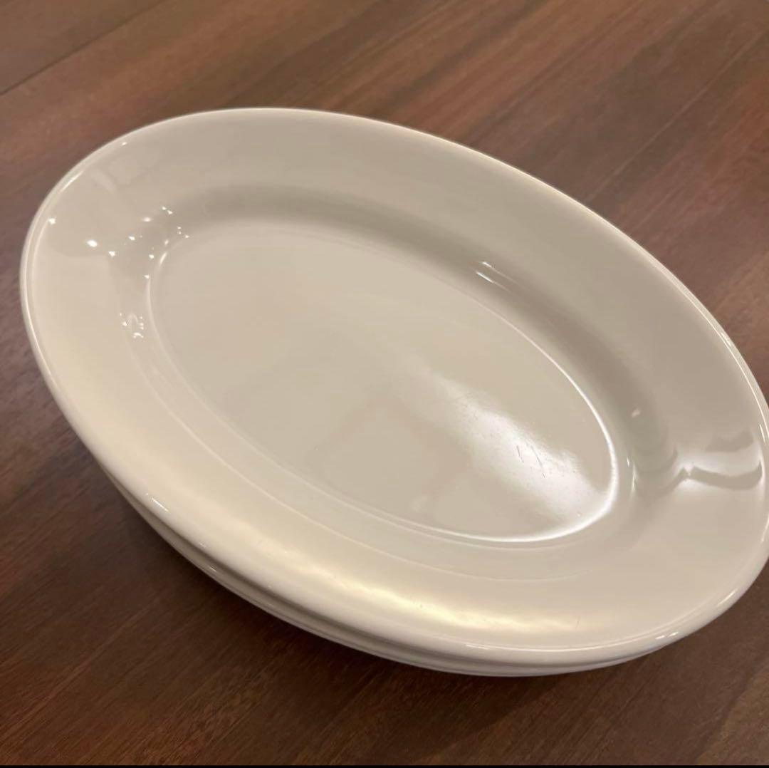 値引きしました。サタルニアチボリ　オーバル　31cm x 20枚