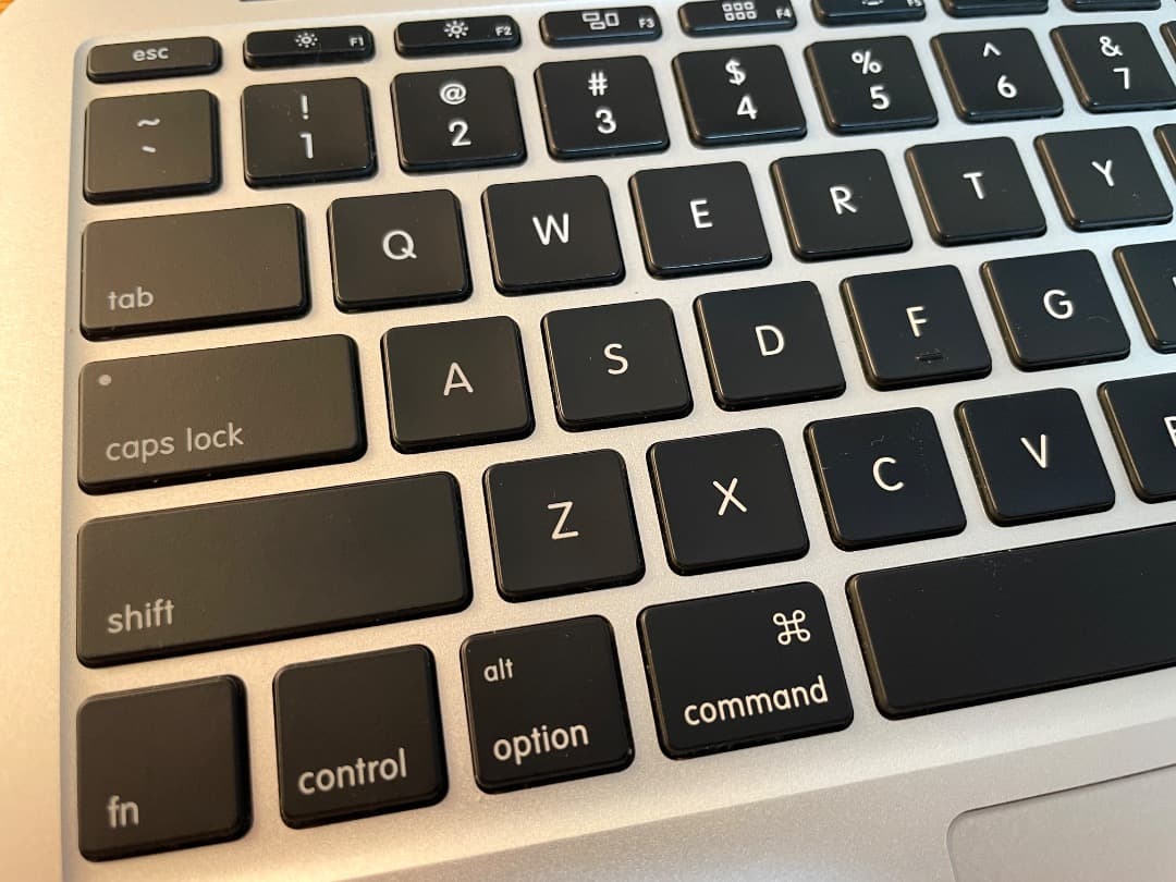 Apple MacBook Air 11インチ, Early 2015 US