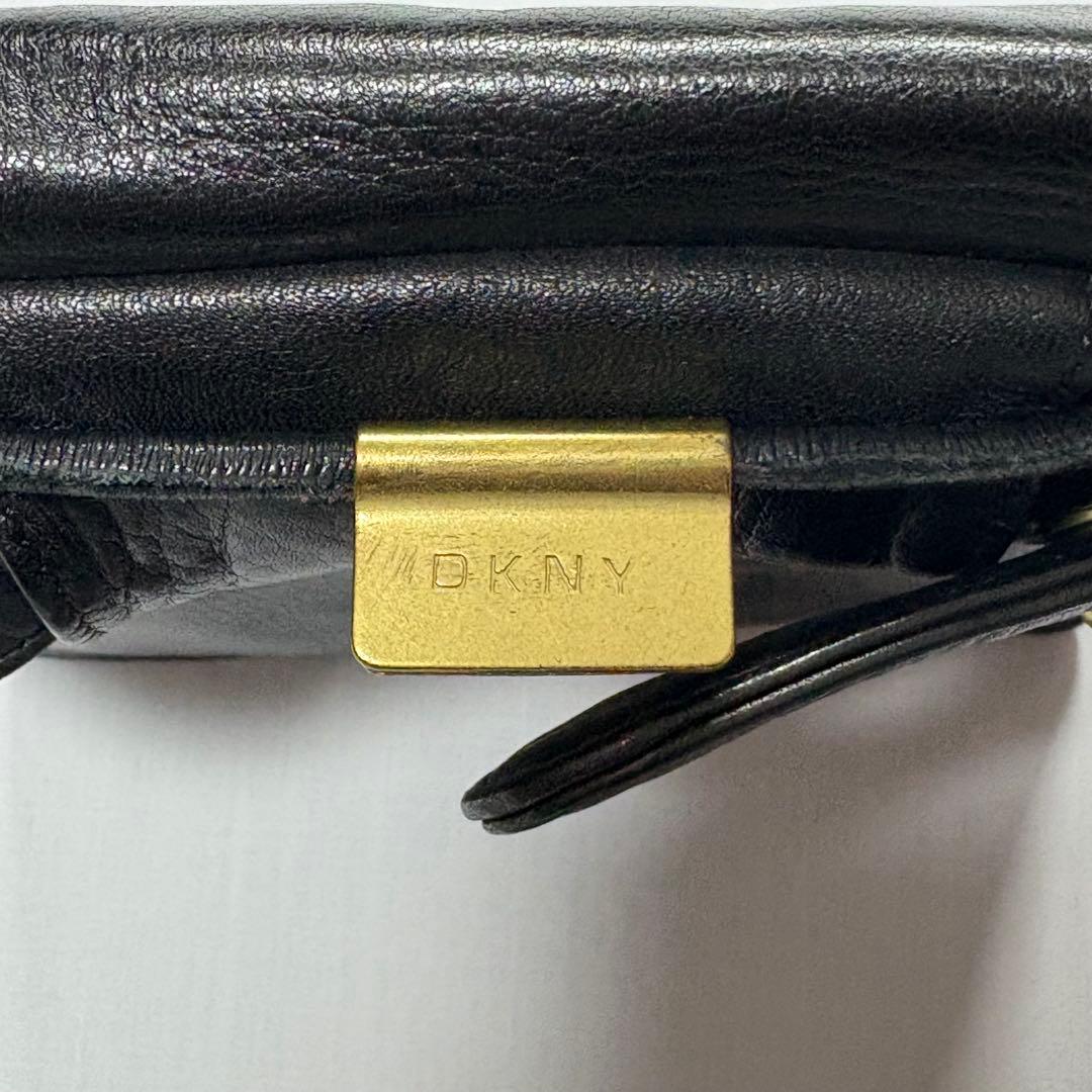 【希少】90s DKNYレザーウエストポーチ アンティークゴールド金具 スクエア