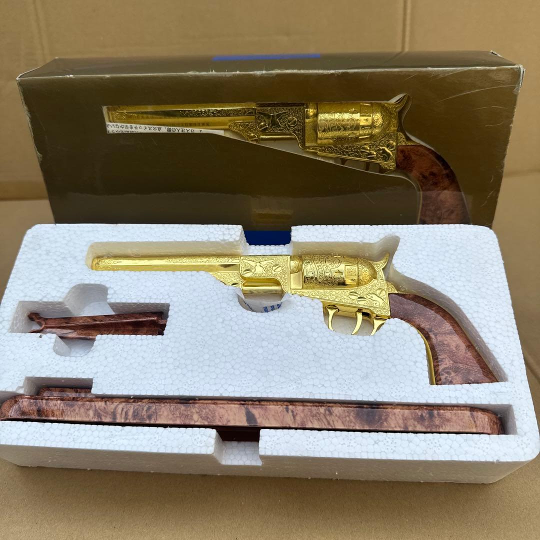 金メッキの装飾ピストル ライター アンティーク雑貨