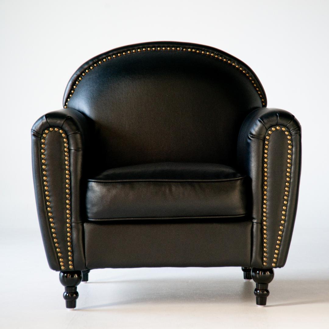 英国伝統クラシカルデザイン（美品）ソファー 　一人掛け