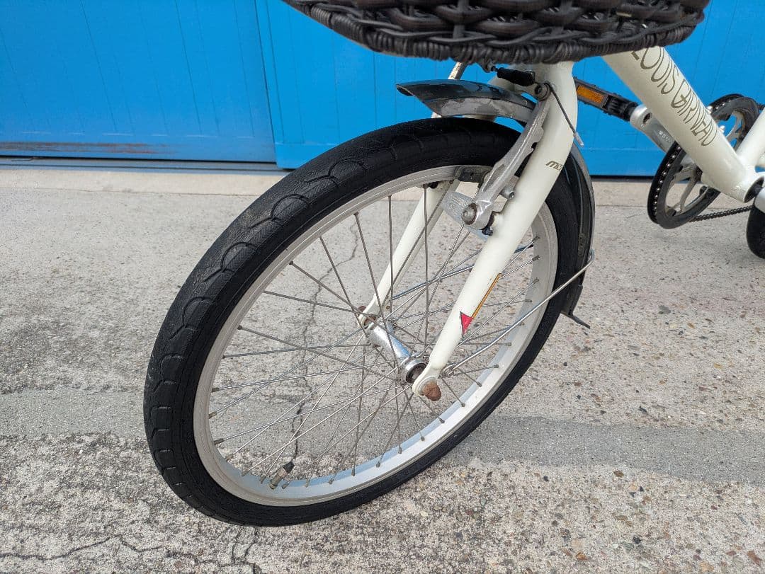 momo 　ルイガノ　LOUIS GARNEAU MV1 ミニベロ