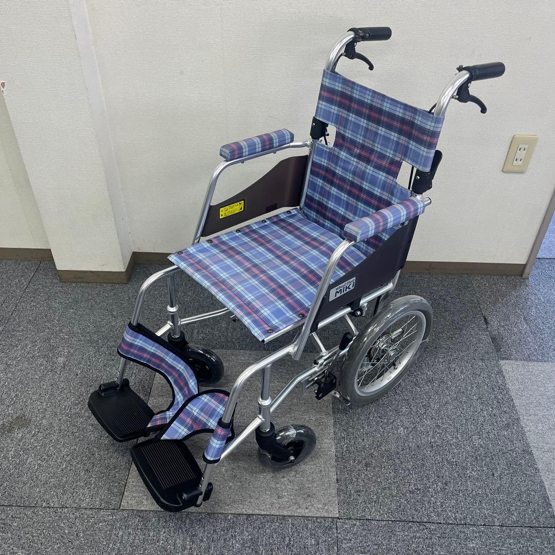 本日限定価格　車椅子　スキットシリーズ　SKT-1