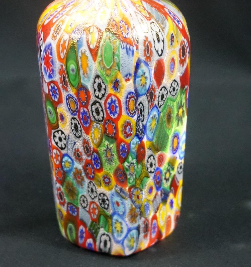 ベネチアンガラス　ミルフィオリの「アンティーク」の6角の花瓶