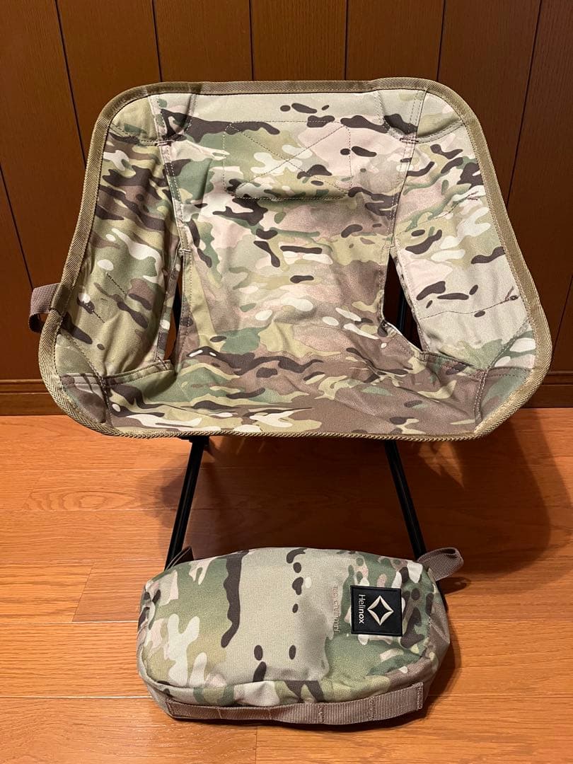 美品ヘリノックス小型折りたたみチェア Tac.Chair Mini マルチカム