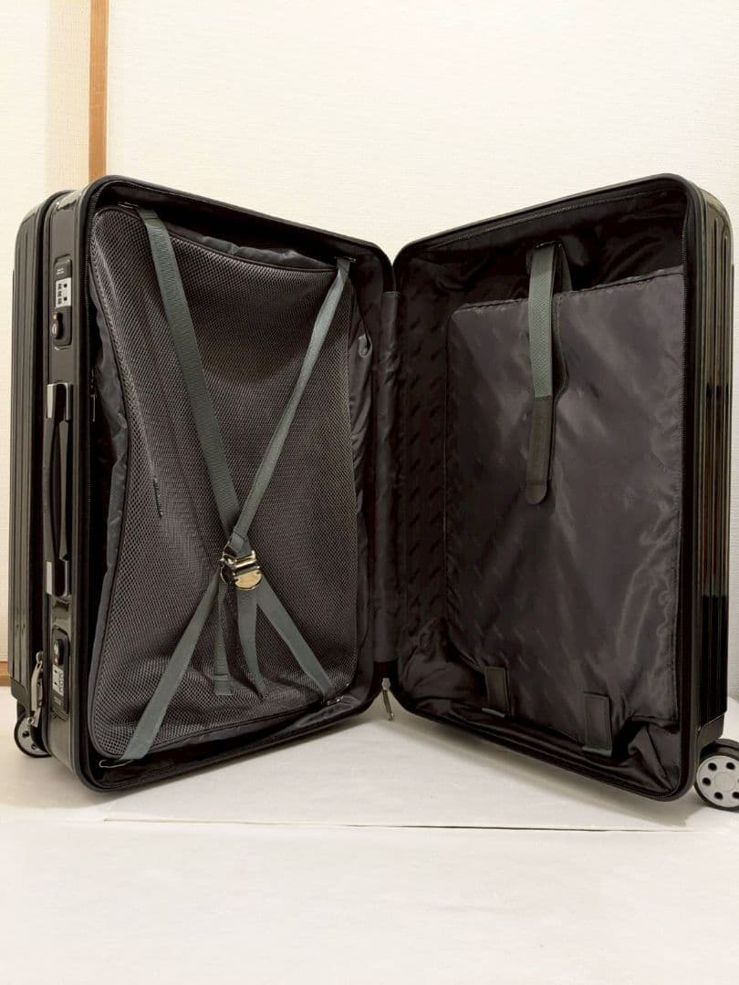 リモワ サルサデラックス 3Suiter ブラック 85L 4輪