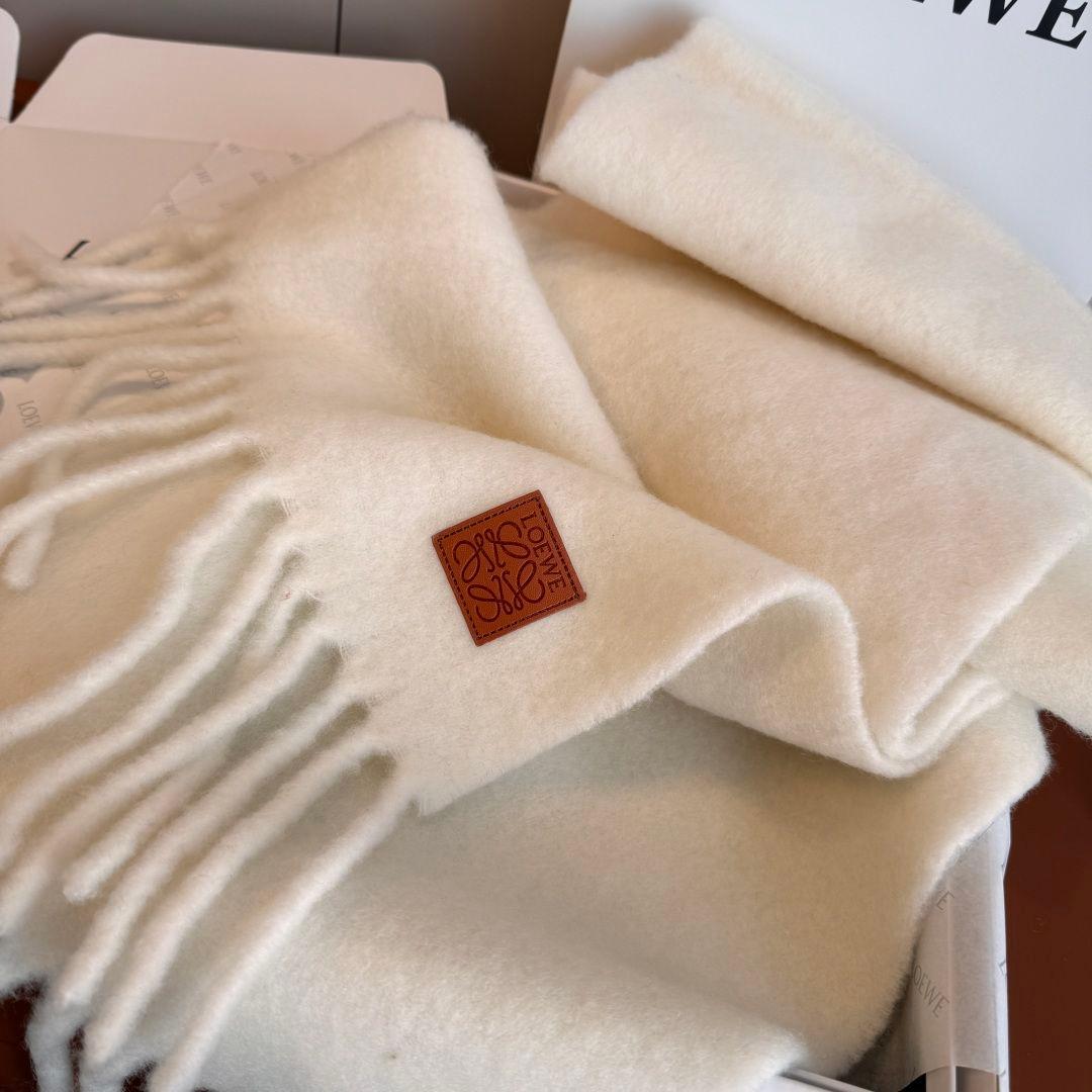 LOEWE ロエベ　アナグラム マフラー