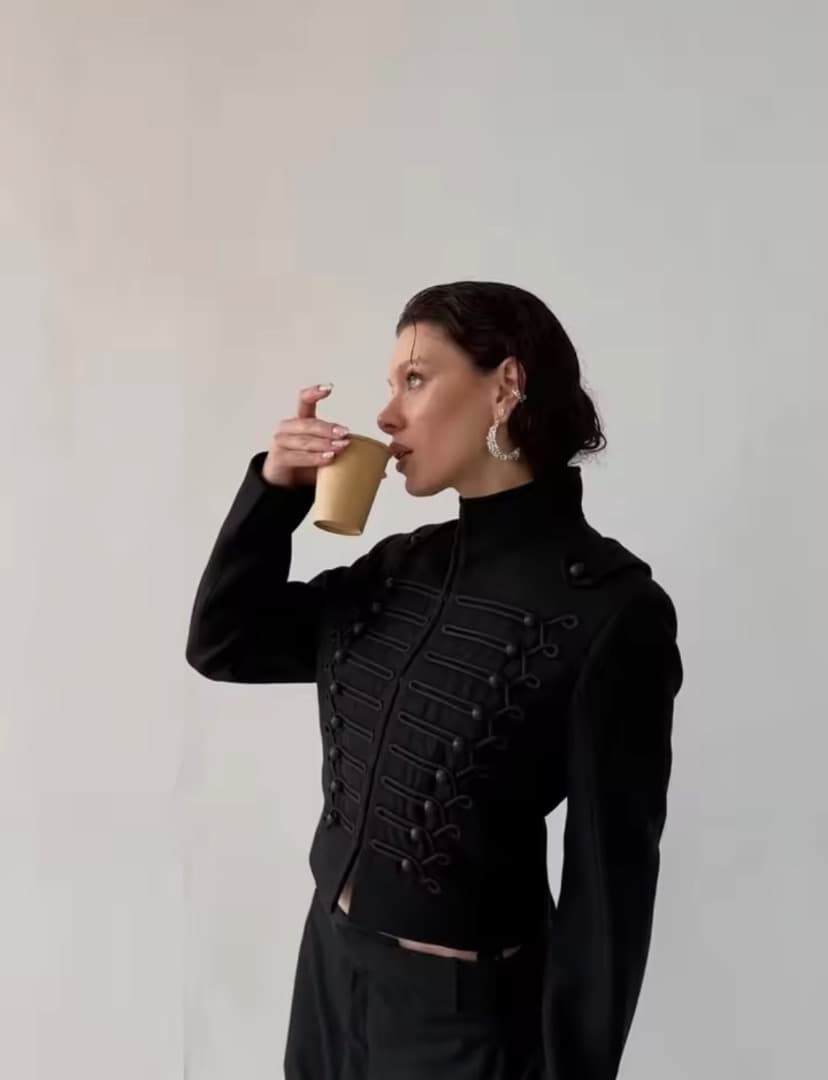 【大流行中】ブラック ミリタリー・ナポレオンジャケット モード ショート丈