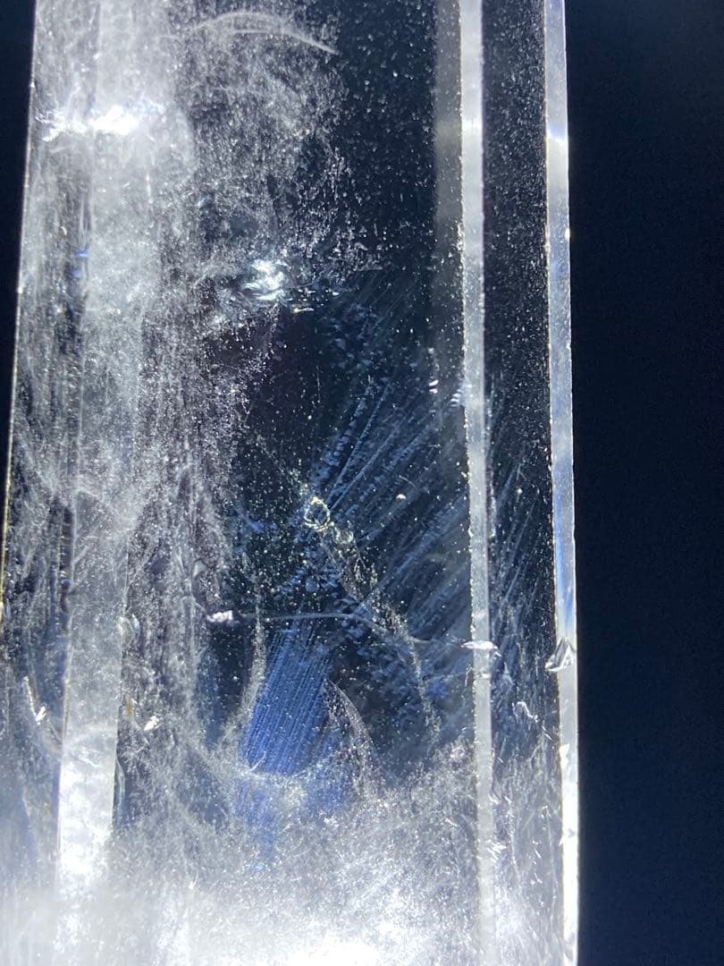 エンジェルラダークォーツ　天然水晶ポイント　原石　鉱物　置物パワーストーン