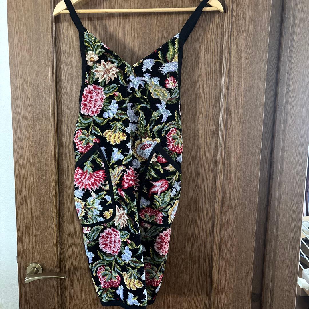 【美品】花柄エプロン　　FEILER
