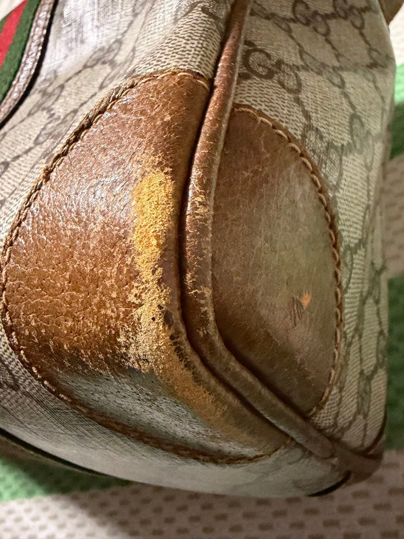 GUCCI グッチ鍵付きボストンバッグ