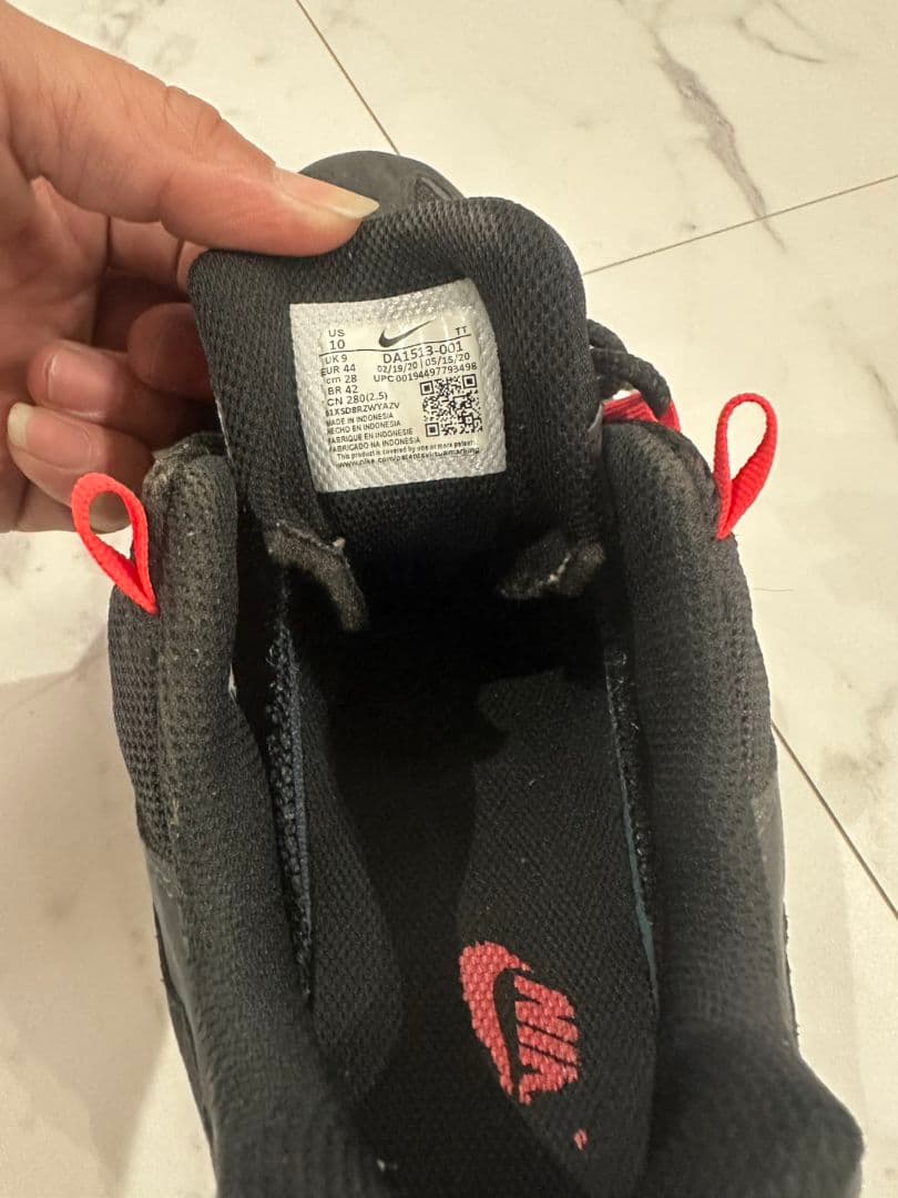 Air Max ブラック/レッド スニーカー