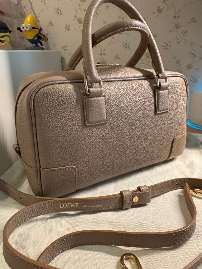LOEWE ベージュ アマソナ23