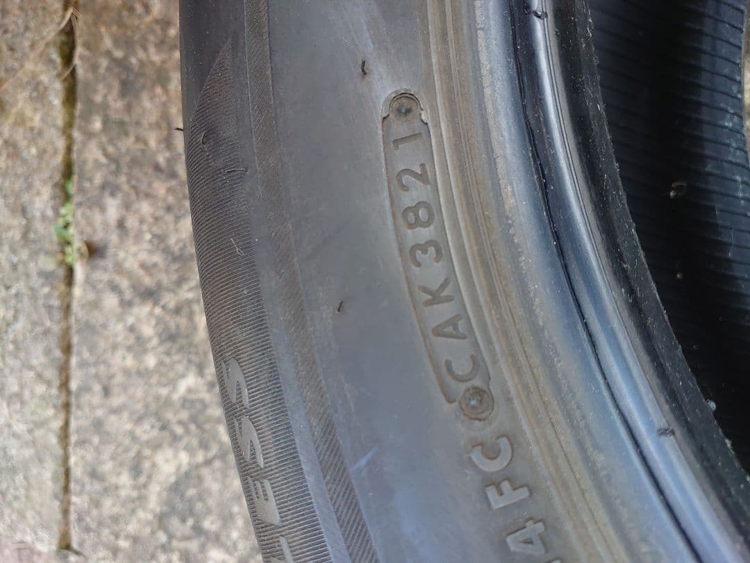 ブリザック VRX2 225/60r17 2021年製 スタッドレス 2本 ②