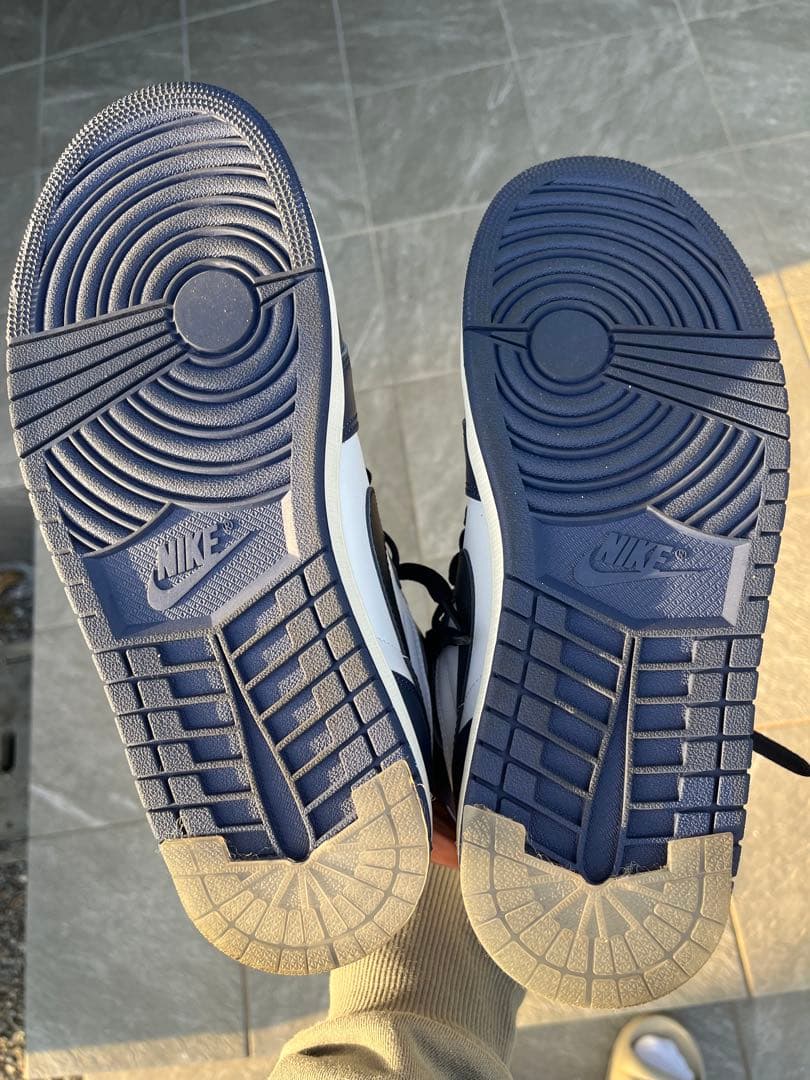 Nike Air Jordan 1 Retro High OG ネイビー