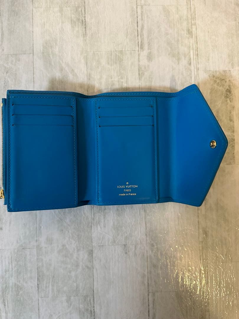 ルイヴィトンレディースポルトフォイユヴィクトリーヌナノグラム