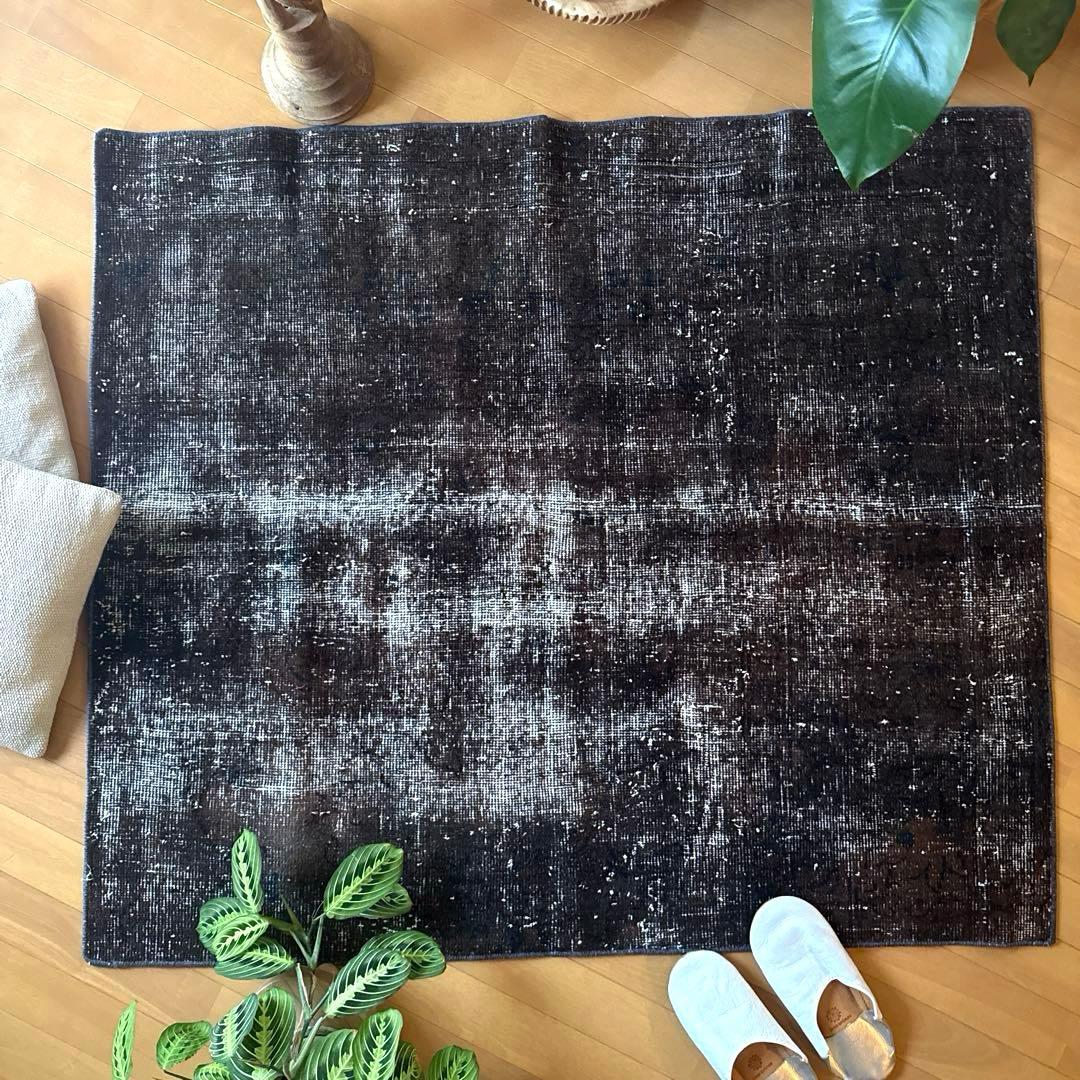 109.5×124 レアこげ茶ブラック　オーバーダイ　トルコヴィンテージラグ