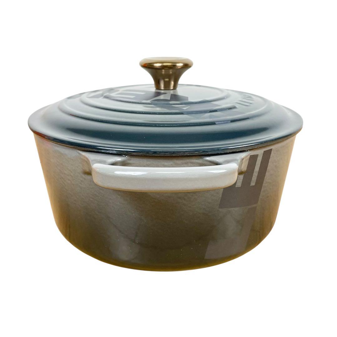 【新品】LE CREUSET ル・クルーゼ ココットロンド 22cm ビッグロゴ
