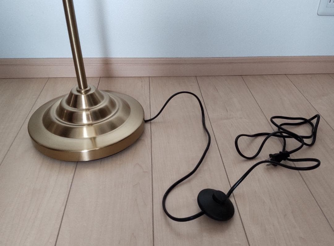 スタンドライトフロアライト イケア BAROMETER間接照明 ゴールド