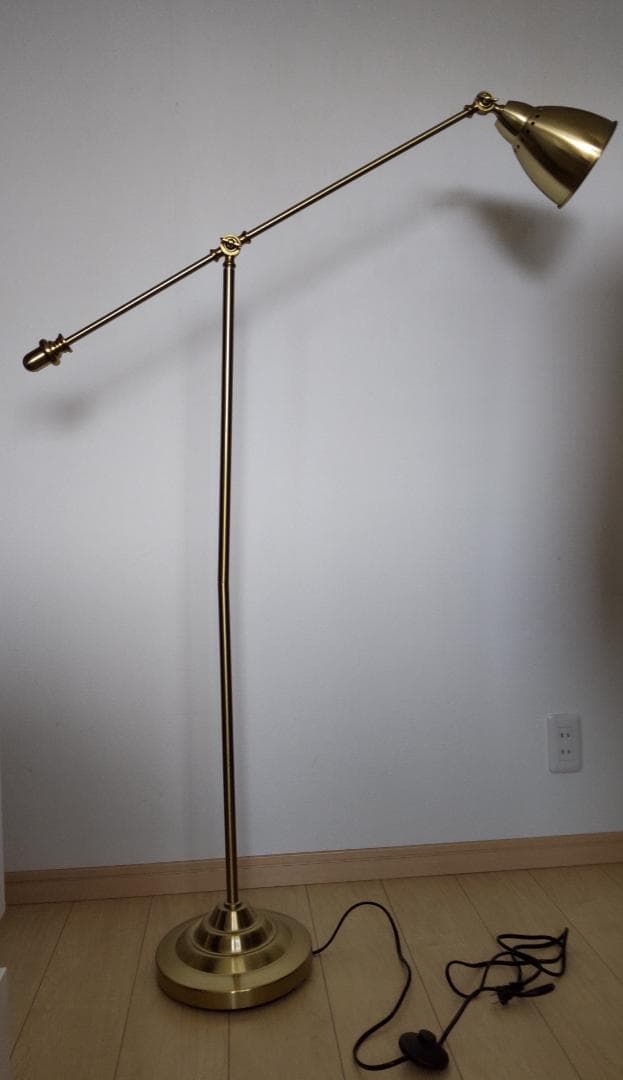 スタンドライトフロアライト イケア BAROMETER間接照明 ゴールド