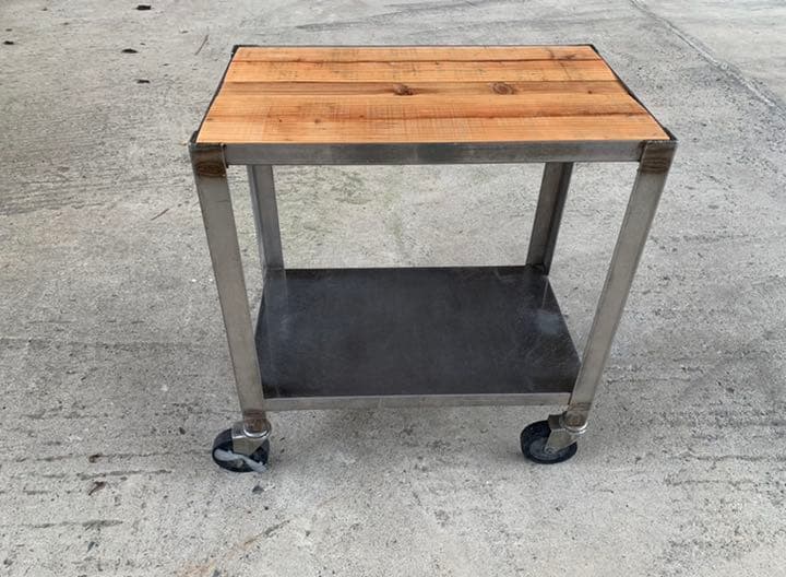 ステンレス製 アイアン シェルフ テーブル 台 キャスター付き No.2