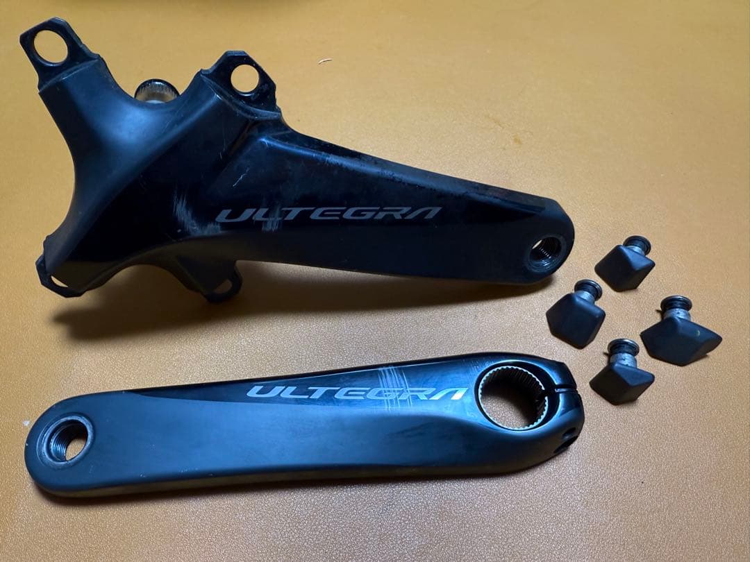 ULTEGRA R8000 165mm クランクアームセット ボルト付き