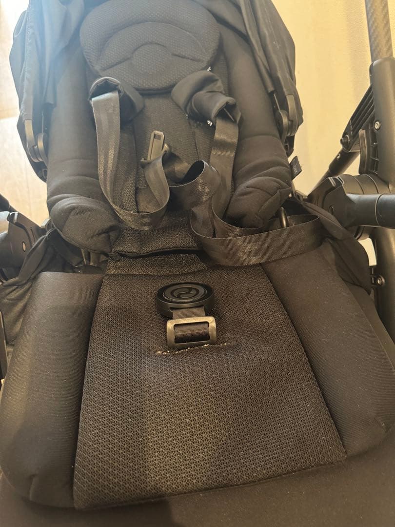 Cybex メリオカーボン　ブラック