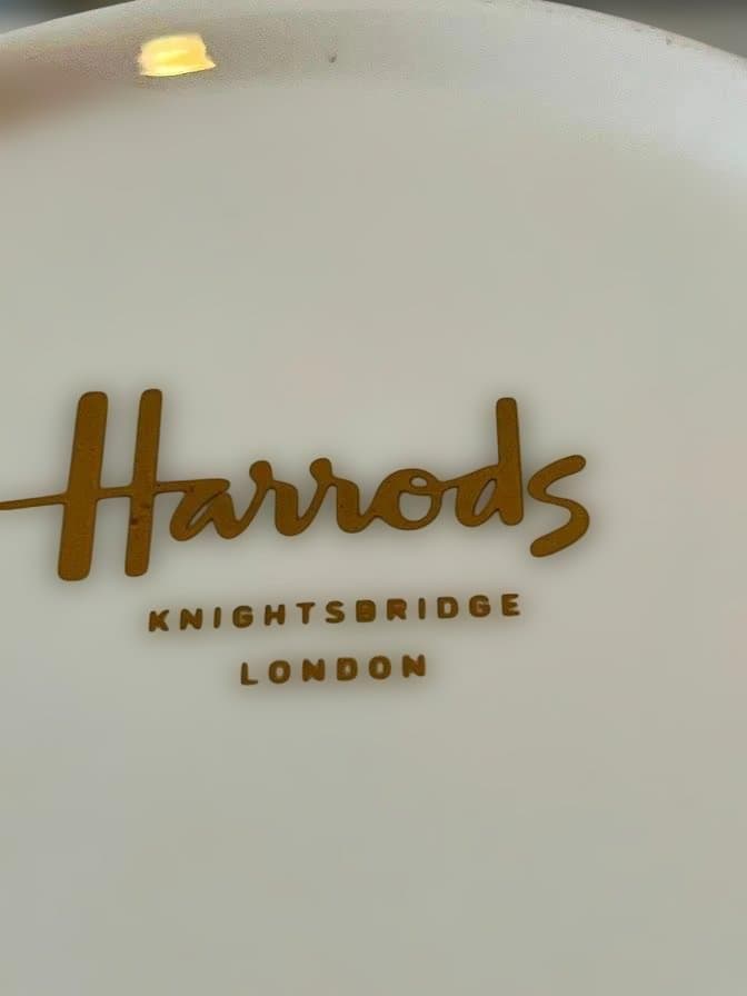 Harrods 「古代ギリシャ調ヴィンテージ コレクション・クリスマスマグ」
