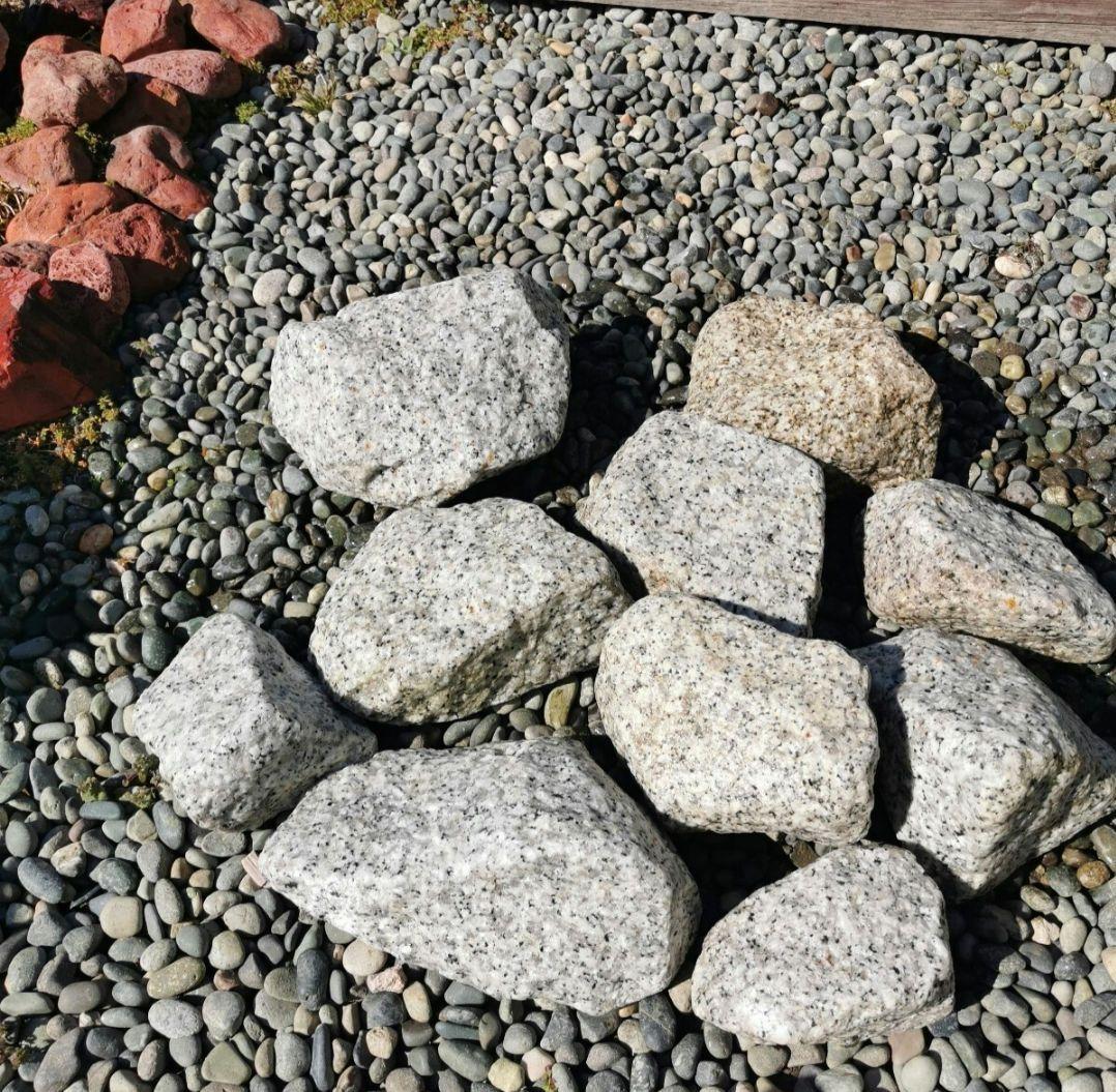 稲田石　10石セット　庭石　石　鑑賞石 庭　坪庭　ガーデニング