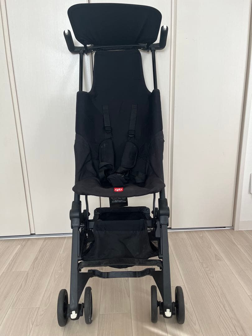 gb軽量折りたたみベビーカー ブラック