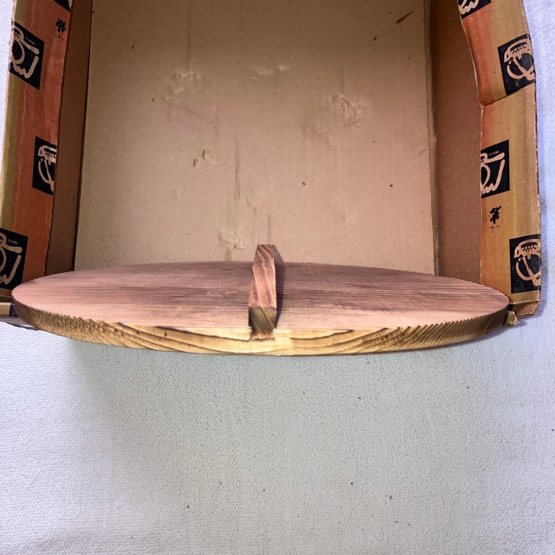 IWACHU 鋳鉄製 丸型鍋 検査証明書付き　南部鉄器岩鋳　ふる里鍋深型未使用