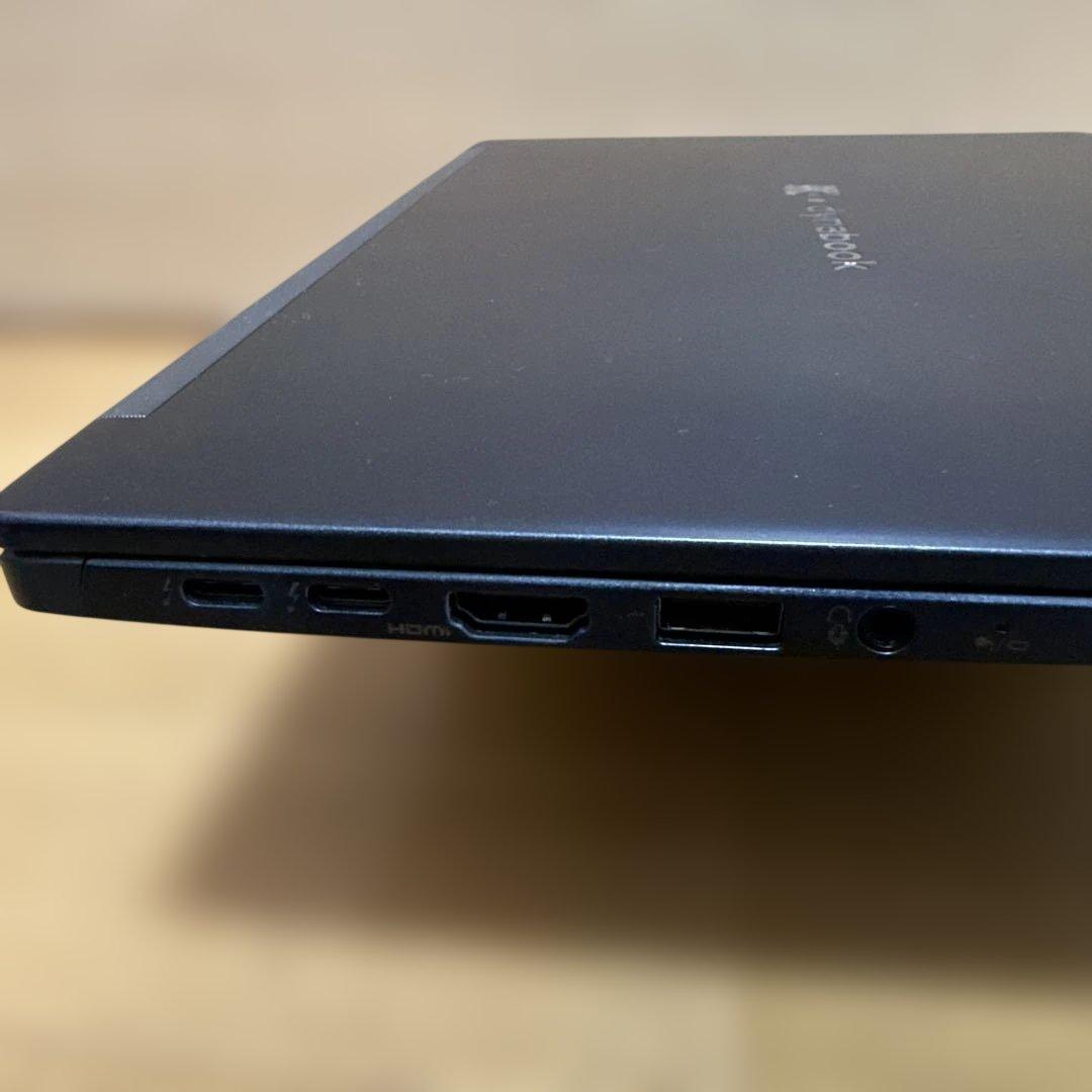 Windowsノート本体 Dynabook G83/HS i5 1135G7 16GB SSD256GB